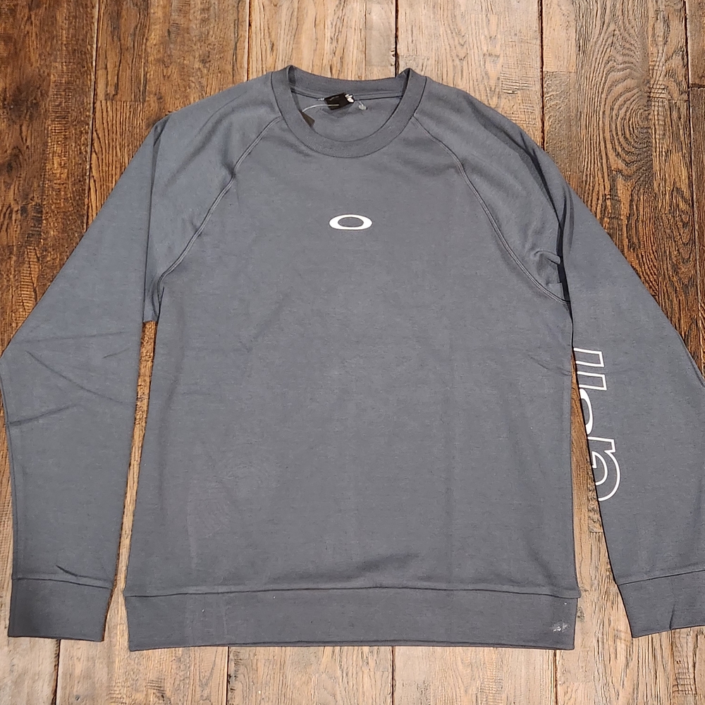 Oakley Golf Men's Blue Sweater